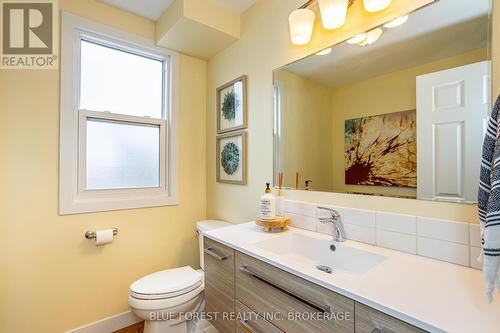 488 Central Avenue, London, ON - Indoor Photo Showing Bathroom