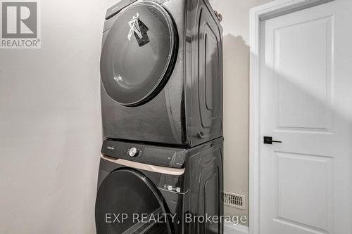 242 Raspberry Place, Waterloo, ON - Indoor Photo Showing Laundry Room