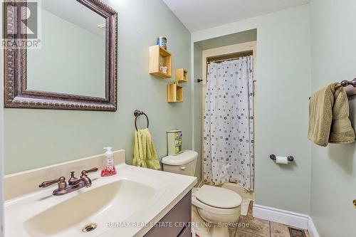 344 Pineview Gdns, Shelburne, ON - Indoor Photo Showing Bathroom