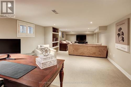 20 Cumberland Dr, Mississauga, ON - Indoor Photo Showing Other Room