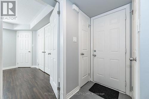 #4-01 -2420 Baronwood Dr, Oakville, ON - Indoor Photo Showing Other Room