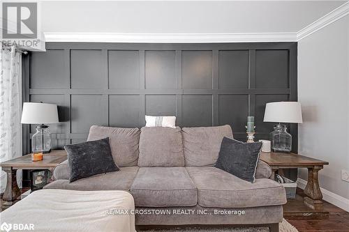 92 Golden Meadow Road, Barrie, ON - Indoor Photo Showing Living Room
