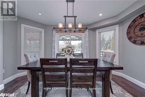 92 Golden Meadow Rd, Barrie, ON - Indoor Photo Showing Dining Room