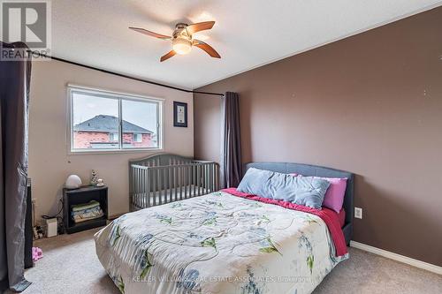 186 Pickett Crescent, Barrie, ON - Indoor Photo Showing Bedroom