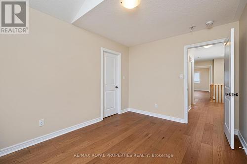68 Treetops Boulevard, New Tecumseth, ON - Indoor Photo Showing Other Room