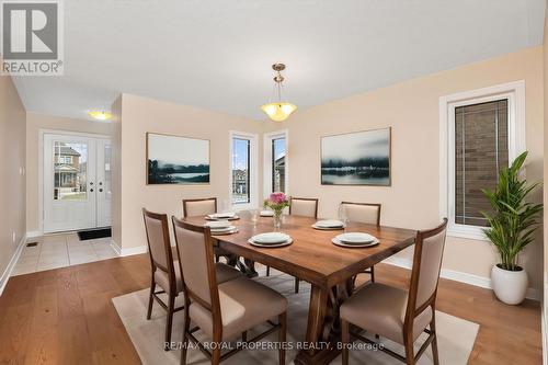 68 Treetops Boulevard, New Tecumseth, ON - Indoor Photo Showing Dining Room