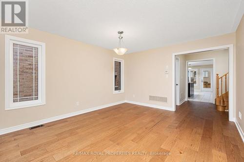 68 Treetops Blvd, New Tecumseth, ON - Indoor Photo Showing Other Room
