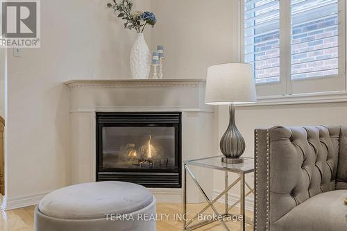 19 Isaiah Drive, Vaughan, ON - Indoor With Fireplace