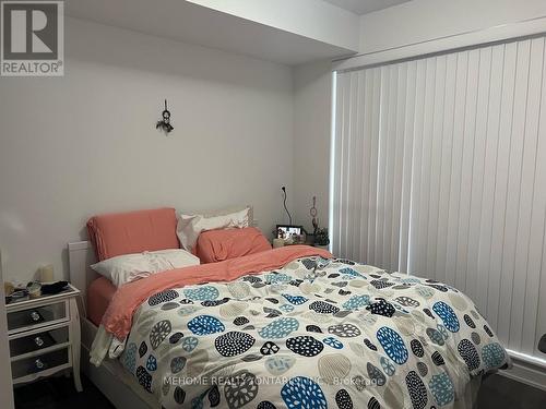 405 - 609 Avenue Road, Toronto, ON - Indoor Photo Showing Bedroom