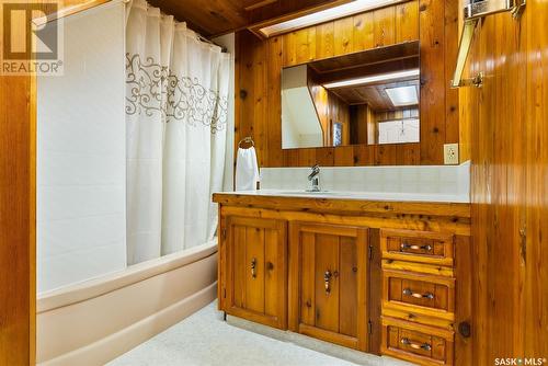 Kronau Acreage, Lajord Rm No. 128, SK - Indoor Photo Showing Bathroom
