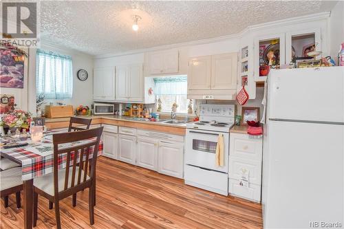 386 Chemin Mallais, Duguayville, NB - Indoor Photo Showing Kitchen With Double Sink