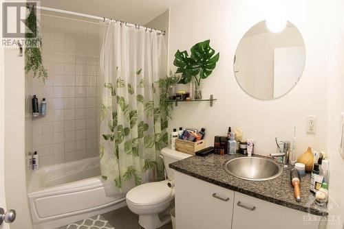 179 George Street Unit#1805, Ottawa, ON - Indoor Photo Showing Bathroom
