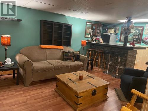 39 Hart Rd, Elliot Lake, ON - Indoor Photo Showing Living Room