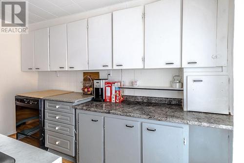 84 Amy Ave, Sault Ste. Marie, ON - Indoor Photo Showing Kitchen