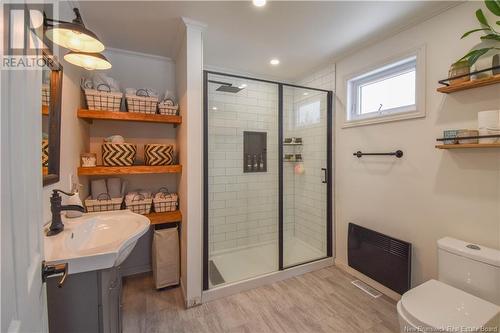 2983 Chiasson Street, Bas-Caraquet, NB - Indoor Photo Showing Bathroom