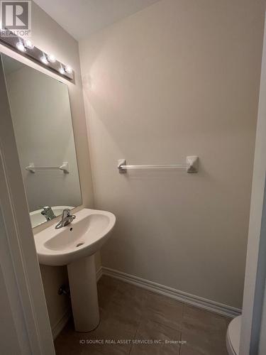 55 - 70 Knotsberry Circle, Brampton, ON - Indoor Photo Showing Bathroom