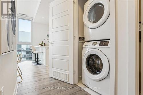 #410 -375 Sea Ray Ave, Innisfil, ON - Indoor Photo Showing Laundry Room