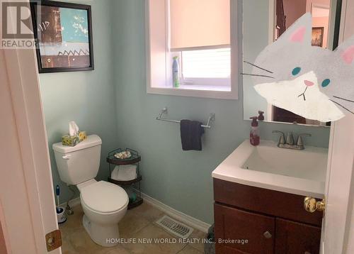 1354 Coldstream Drive, Oshawa, ON - Indoor Photo Showing Bathroom