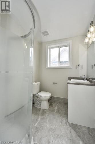 147 Benton Street Unit# 2, Kitchener, ON - Indoor Photo Showing Bathroom