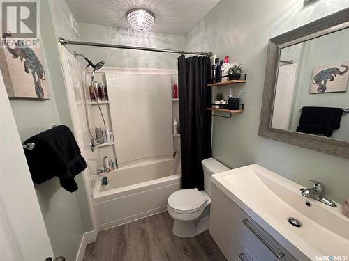 36 Wilkin Street, Fillmore, SK - Indoor Photo Showing Bathroom