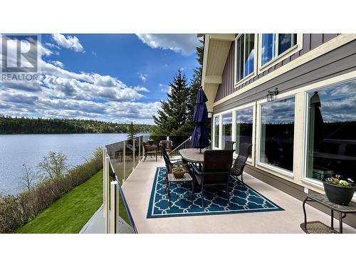 6160 Lakeshore Drive, Horse Lake, BC - Outdoor With Body Of Water