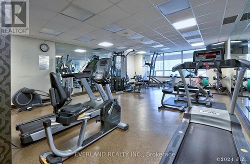 412 - 8 Rean Drive, Toronto, ON - Indoor Photo Showing Gym Room