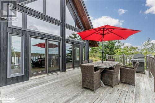 B686-8 Derbyshire Island, The Archipelago, ON - Outdoor With Deck Patio Veranda With Exterior