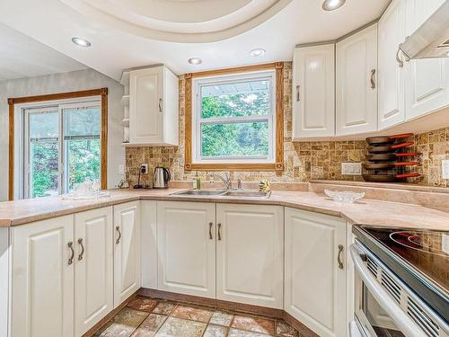 Kitchen - 32 Ch. Malette, Gracefield, QC - Indoor Photo Showing Kitchen With Double Sink