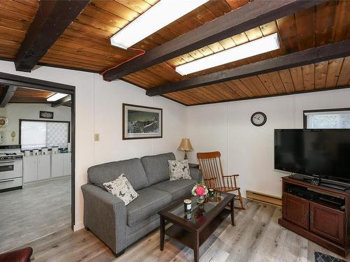 4297 Camco Rd, Courtenay, BC - Indoor Photo Showing Living Room