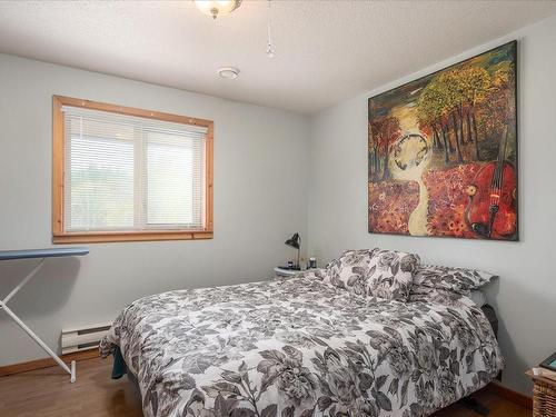 5055 Christie Rd, Ladysmith, BC - Indoor Photo Showing Bedroom