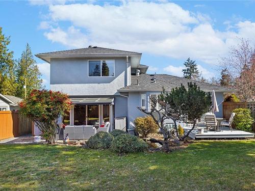 873 Mulholland Dr, Parksville, BC - Outdoor With Deck Patio Veranda