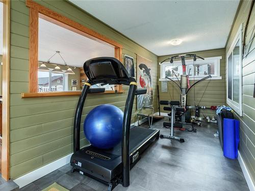 4770 Kilmarnock Dr, Courtenay, BC - Indoor Photo Showing Gym Room