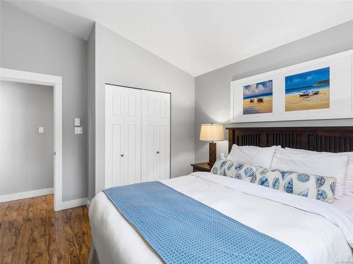 257-1130 Resort Dr, Parksville, BC - Indoor Photo Showing Bedroom