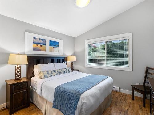 257-1130 Resort Dr, Parksville, BC - Indoor Photo Showing Bedroom
