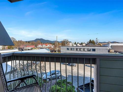 203-156 Government St, Duncan, BC - Outdoor With Balcony