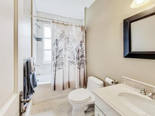 292 Laird Dr, Toronto, ON - Indoor Photo Showing Bathroom