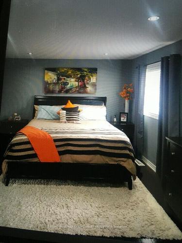 11 Beacon Hill Rd, Brampton, ON - Indoor Photo Showing Bedroom