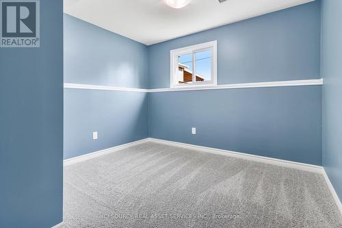 880 Parkdale Ave, Fort Erie, ON - Indoor Photo Showing Other Room