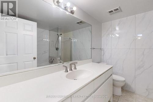804 - 7 Carlton Street, Toronto, ON - Indoor Photo Showing Bathroom