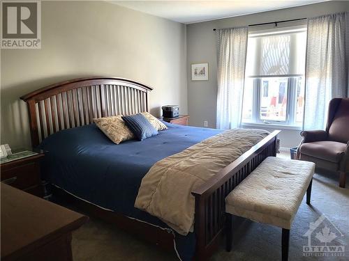 510 Woodchase Street, Ottawa, ON - Indoor Photo Showing Bedroom