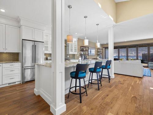 2820 Landry Crescent, Summerland, BC - Indoor Photo Showing Kitchen With Upgraded Kitchen