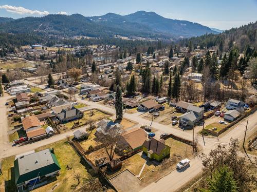 48 Nelson Avenue, Fruitvale, BC - Outdoor With View