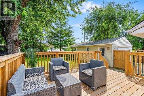 82 Booth St, St. Catharines, ON - Outdoor With Deck Patio Veranda With Exterior