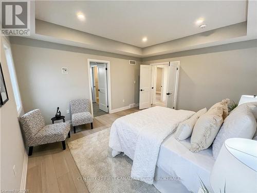 44 Greene St, South Huron, ON - Indoor Photo Showing Bedroom