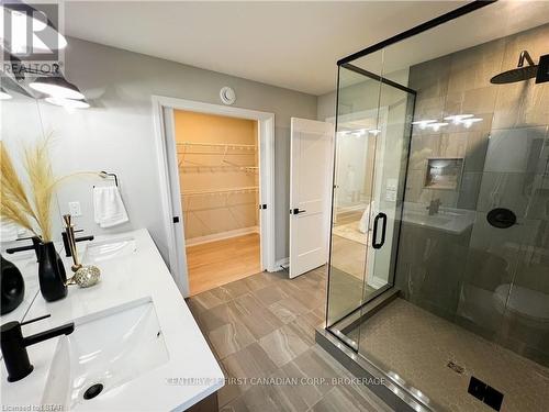 44 Greene St, South Huron, ON - Indoor Photo Showing Bathroom