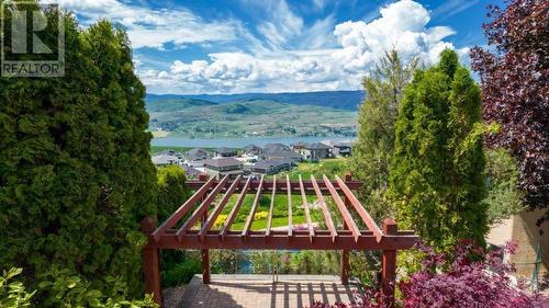 324 Sunshine Place, Vernon, BC - Outdoor With Body Of Water With View