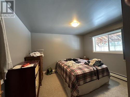 3287 Eagle Creek Road, Forest Grove, BC - Indoor Photo Showing Bedroom