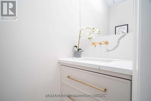 1322 Minaki Rd, Mississauga, ON -  Photo Showing Bathroom