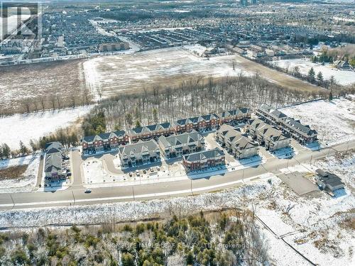 #41 -88 Decorso Dr, Guelph, ON - Outdoor With View