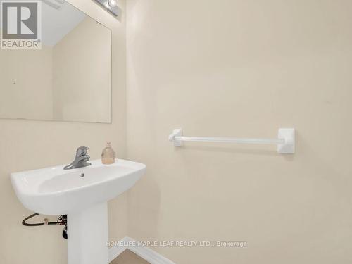 41 - 88 Decorso Drive, Guelph, ON - Indoor Photo Showing Bathroom